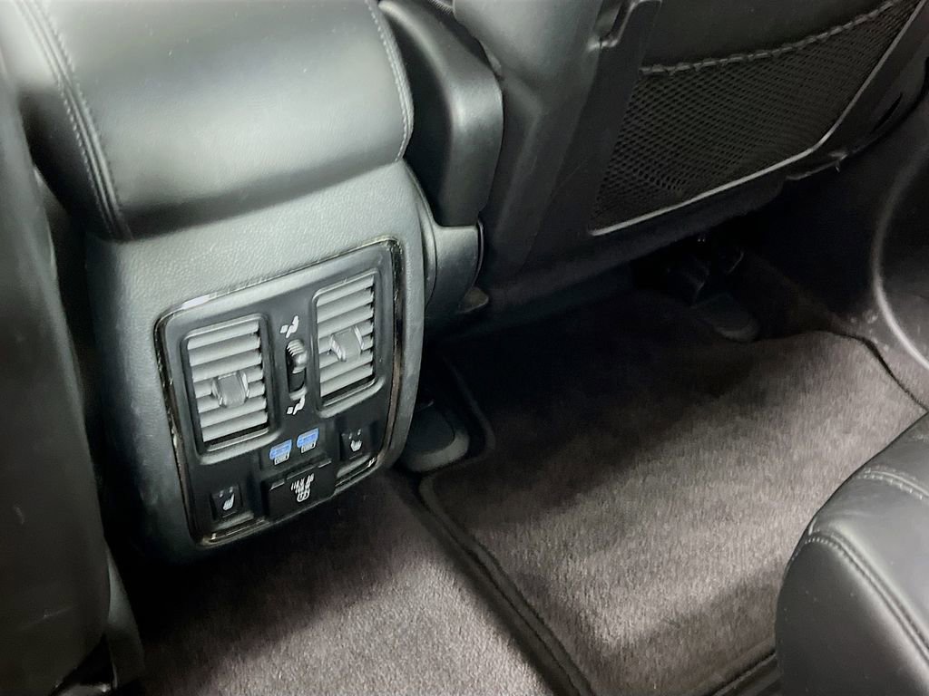 Used 2018 Dodge Durango GT w/ Premium Group AWD/4WD image 26