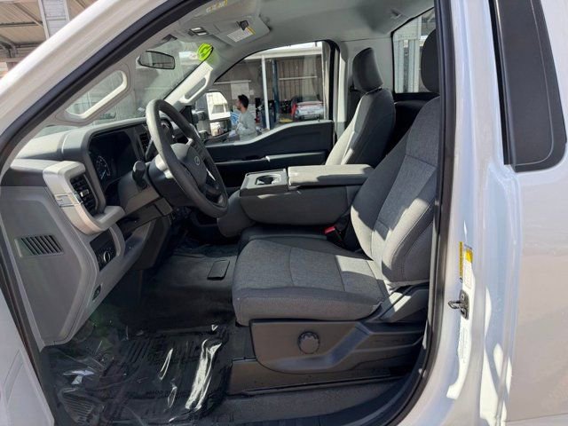 Used 2025 Ford F350 XL w/ XL Driver Assist Package image 16