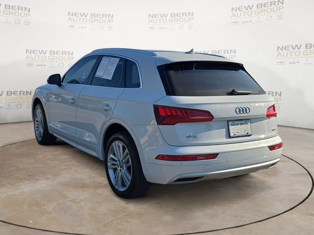 Used 2019 Audi Q5 2.0T Premium Plus w/ Premium Plus Package AWD/4WD image 3
