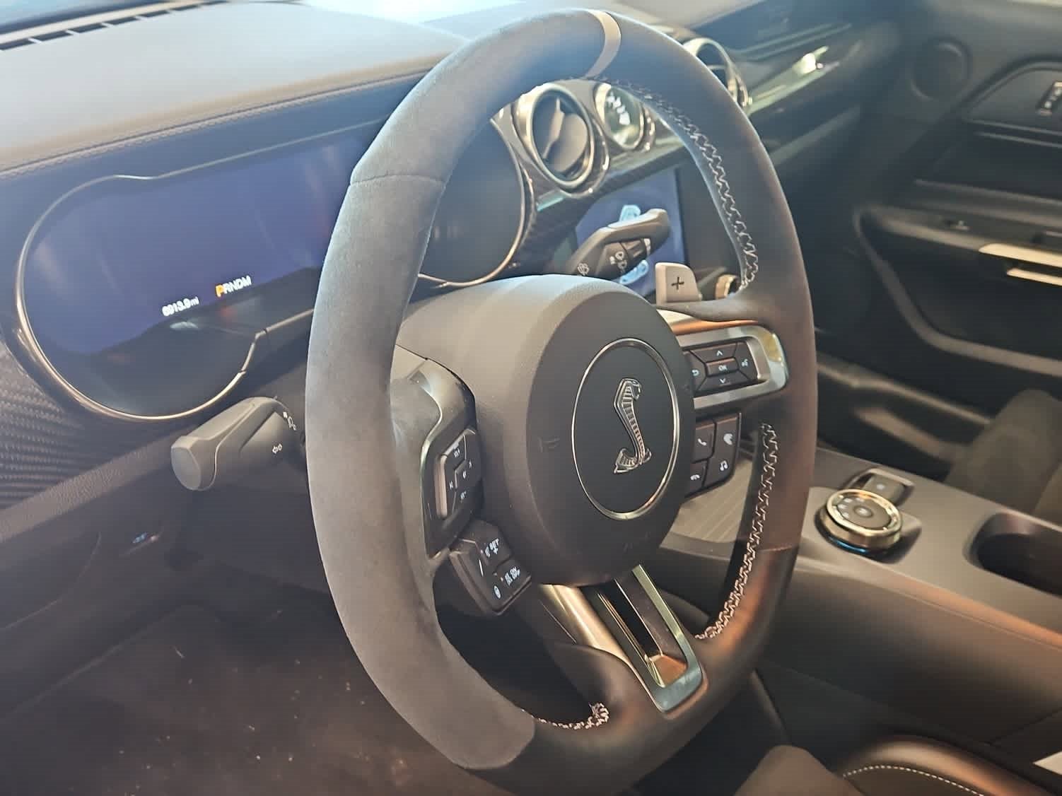 Certified 2020 Ford Mustang Shelby GT500 w/ Carbon Fiber Track Pack image 2