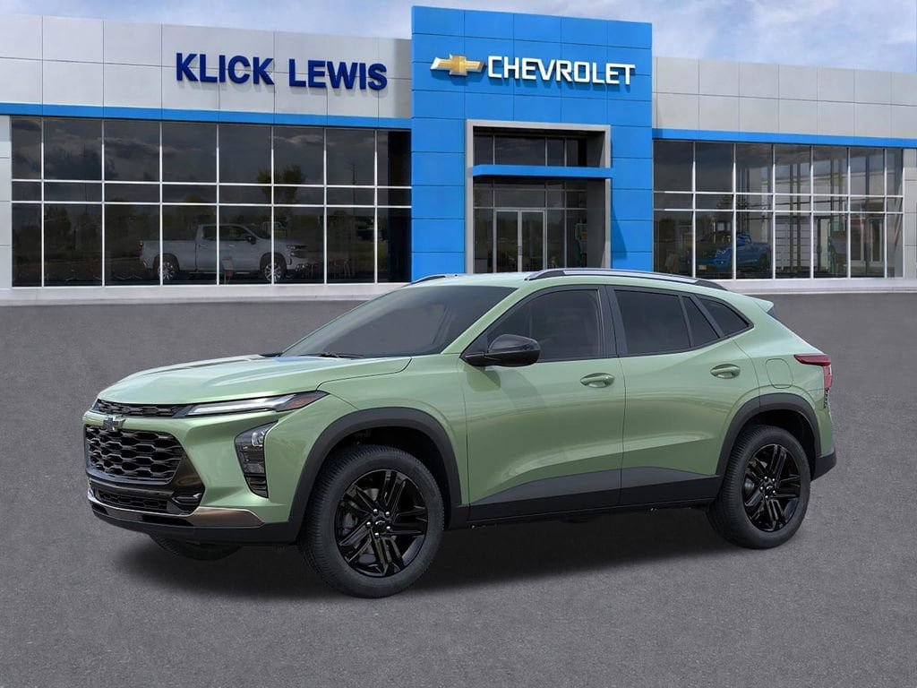 New 2026 Chevrolet Trax ACTIV w/ Driver Confidence Package FWD image 2
