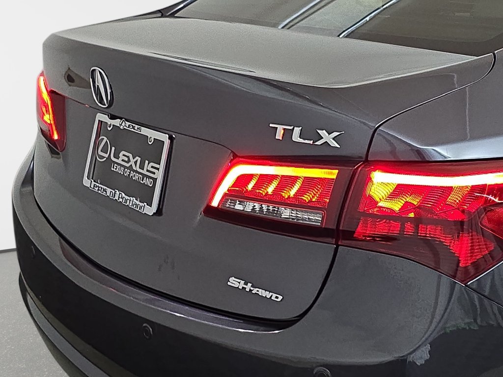 Used 2016 Acura TLX w/ Advance Package AWD/4WD image 33