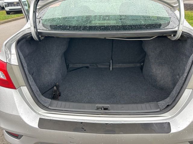 Used 2019 Nissan Sentra S FWD image 11