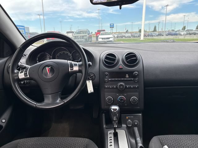 Used 2009 Pontiac G6 Sedan w/ Preferred Package FWD image 12