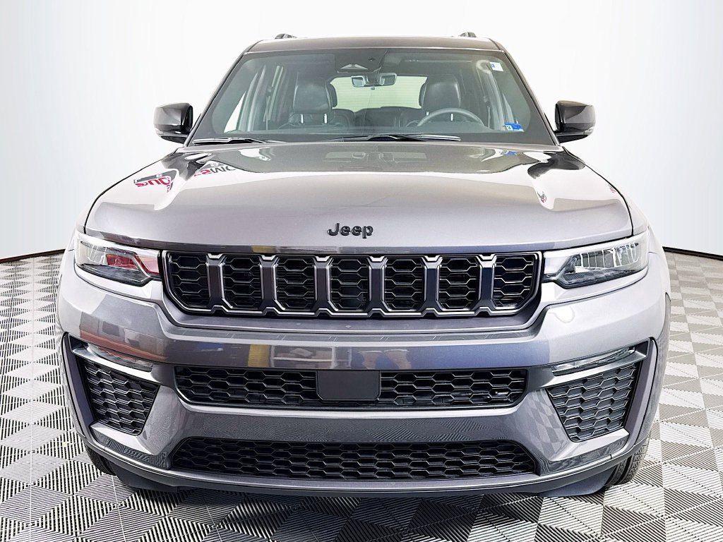 Used 2026 Jeep Grand Cherokee L Limited w/ Limited Altitude Package AWD/4WD image 2