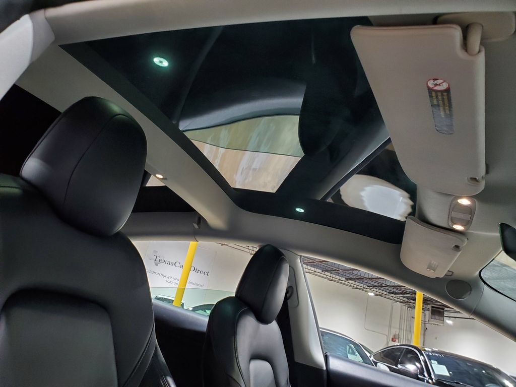 Used 2021 Tesla Model 3 Standard Range Plus RWD image 16