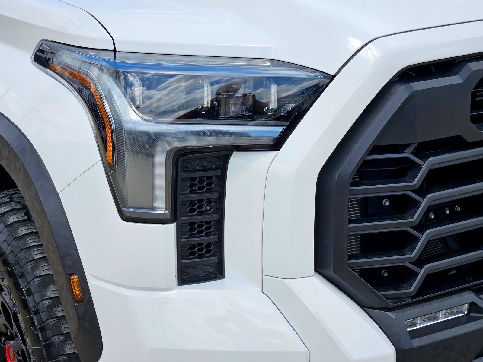 Used 2026 Toyota Tundra TRD Pro AWD/4WD image 9