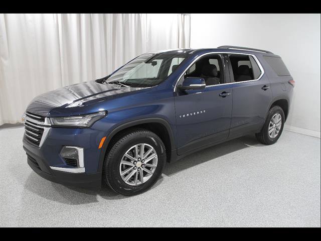 Used 2023 Chevrolet Traverse LT AWD/4WD image 3