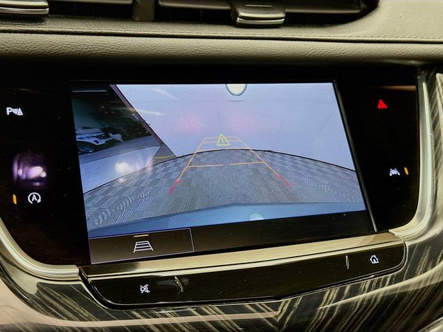 Used 2024 Cadillac XT6 Premium Luxury image 15