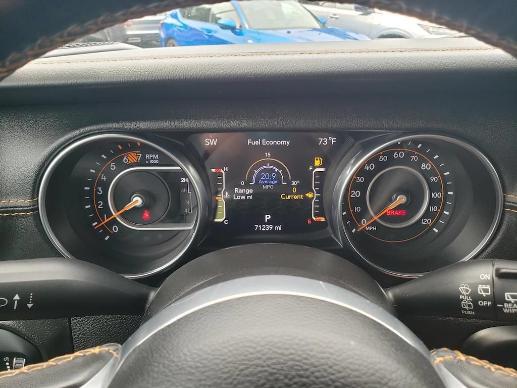Used 2023 Jeep Wrangler Unlimited Sahara AWD/4WD image 21