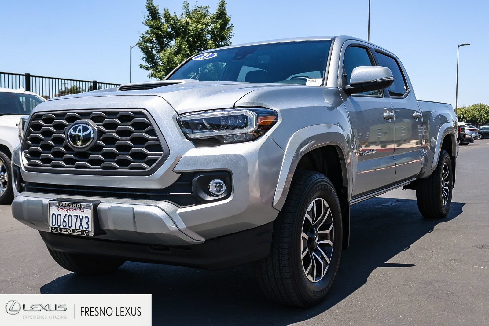 Used 2023 Toyota Tacoma TRD Sport RWD image 3