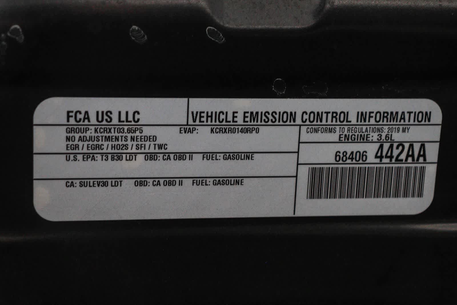 Used 2019 Chrysler Pacifica Limited w/ Advanced Safetytec Group FWD image 30