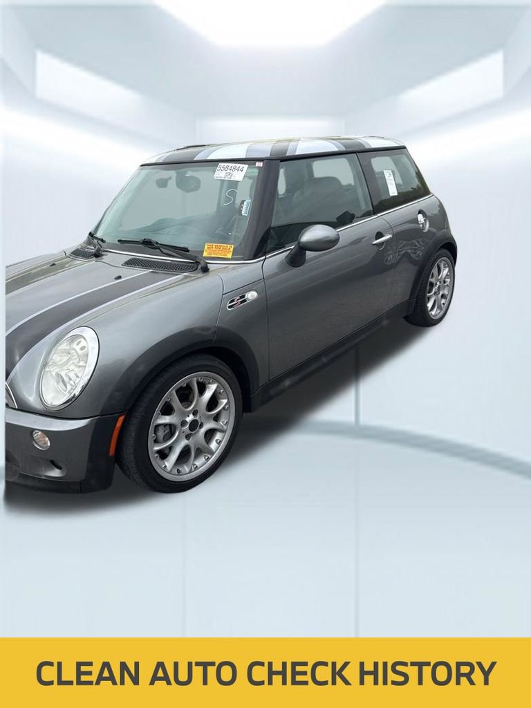 Used 2005 MINI Cooper S image 2
