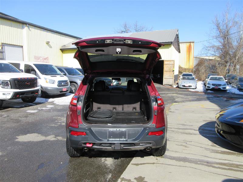 Used 2014 Jeep Cherokee Trailhawk w/ Leather Interior Group image 5