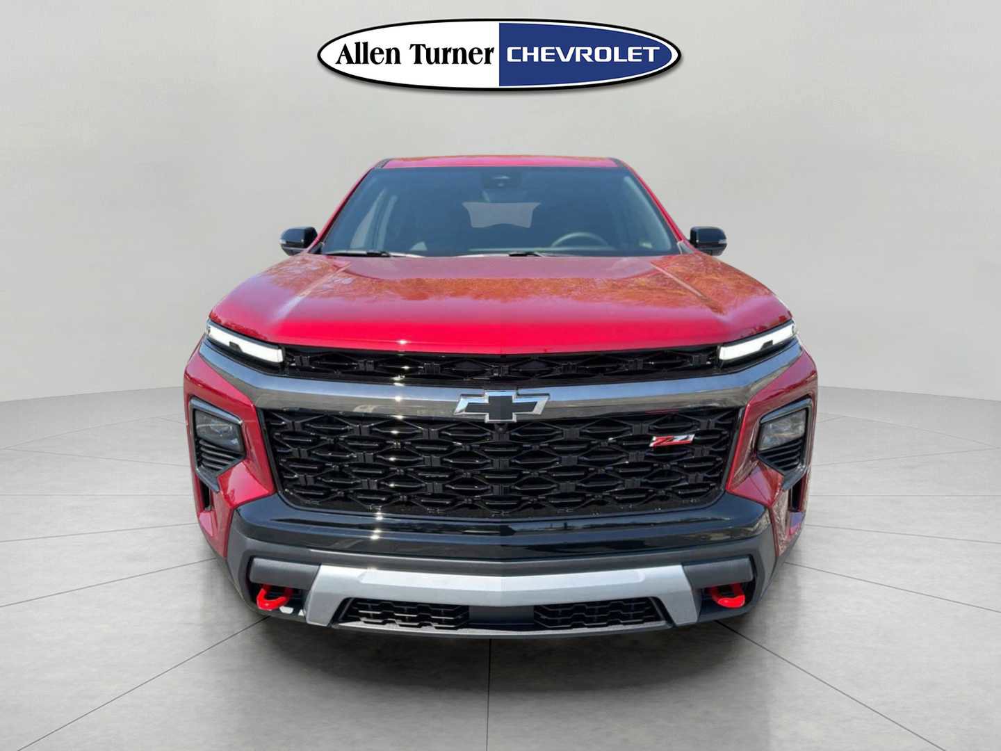 New 2026 Chevrolet Traverse Z71 w/ Driver Confidence Package image 2