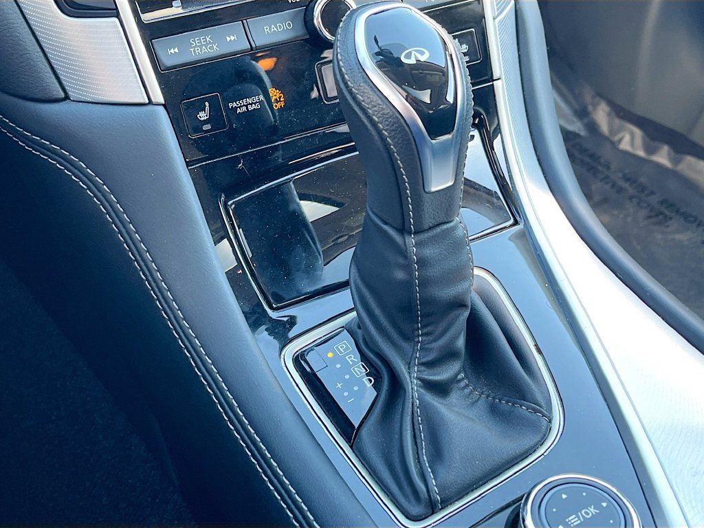 Used 2023 INFINITI Q50 Luxe AWD/4WD image 16