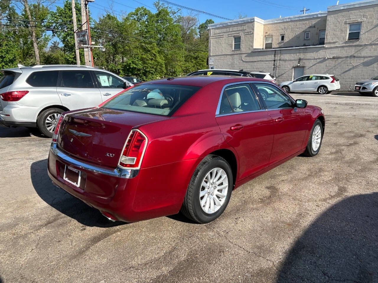 Used 2014 Chrysler 300 RWD image 12