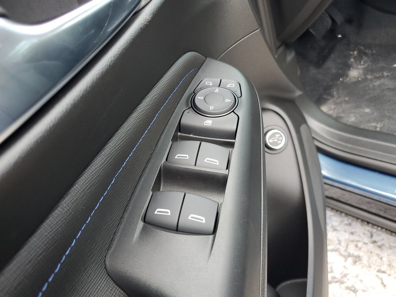 New 2026 Buick Envista Sport Touring w/ Convenience II Package FWD image 17