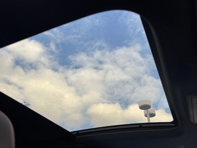 Used 2023 Ford Escape ST-Line Select image 14