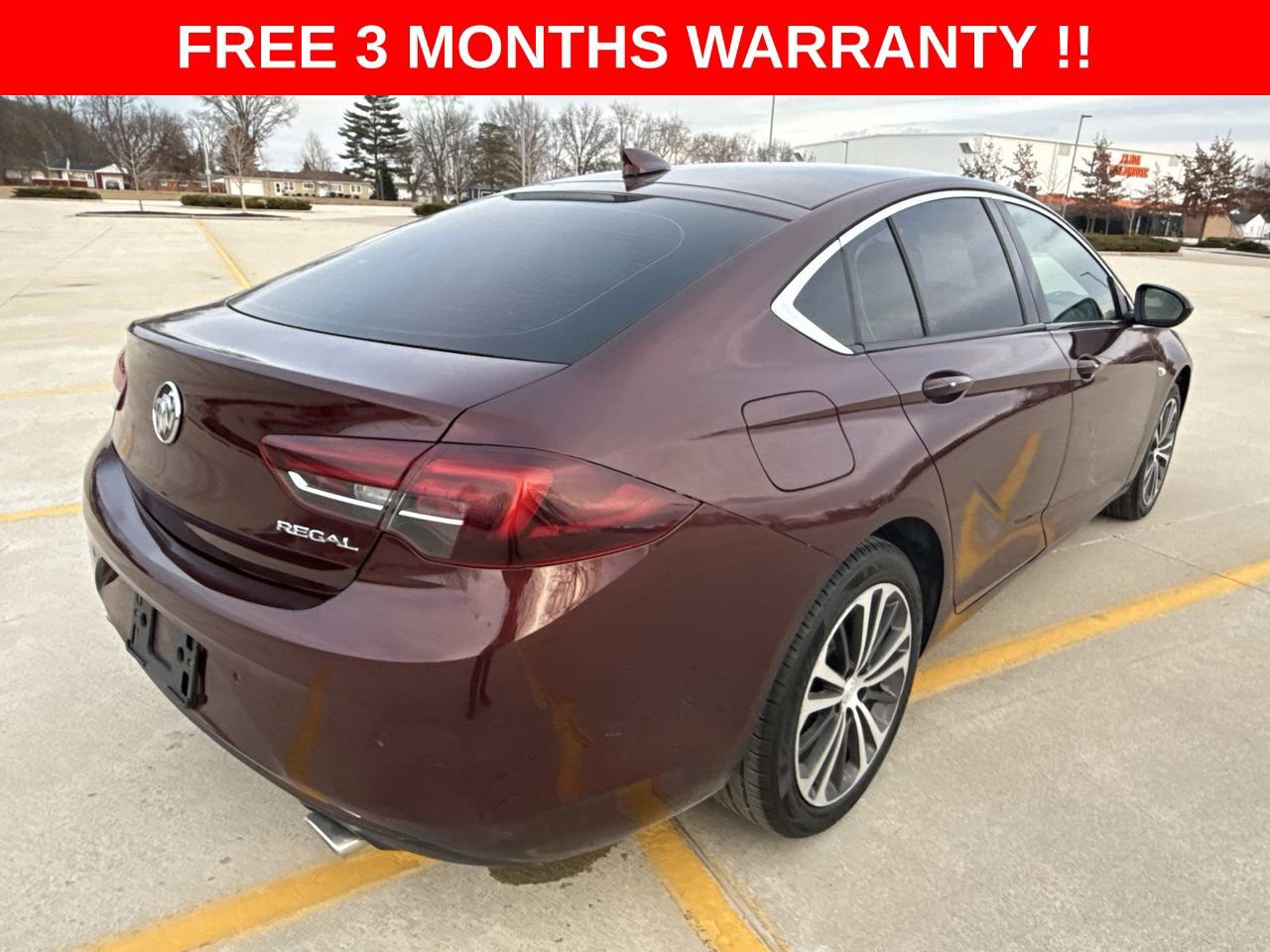 Used 2019 Buick Regal Preferred w/ Driver Confidence Package I image 35