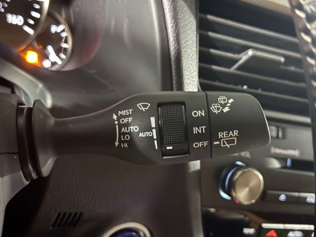 Certified 2022 Lexus RX 450hL AWD w/ Premium Package image 31
