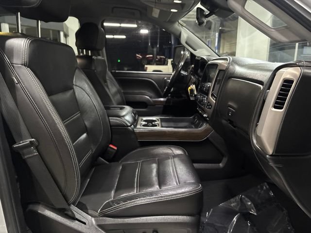 Used 2019 GMC Sierra 3500 Denali w/ Duramax Plus Package AWD/4WD image 37