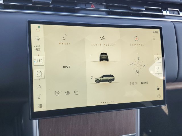 New 2026 Land Rover Range Rover SE AWD/4WD image 25