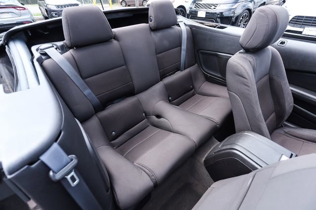 Used 2013 Ford Mustang GT RWD image 26
