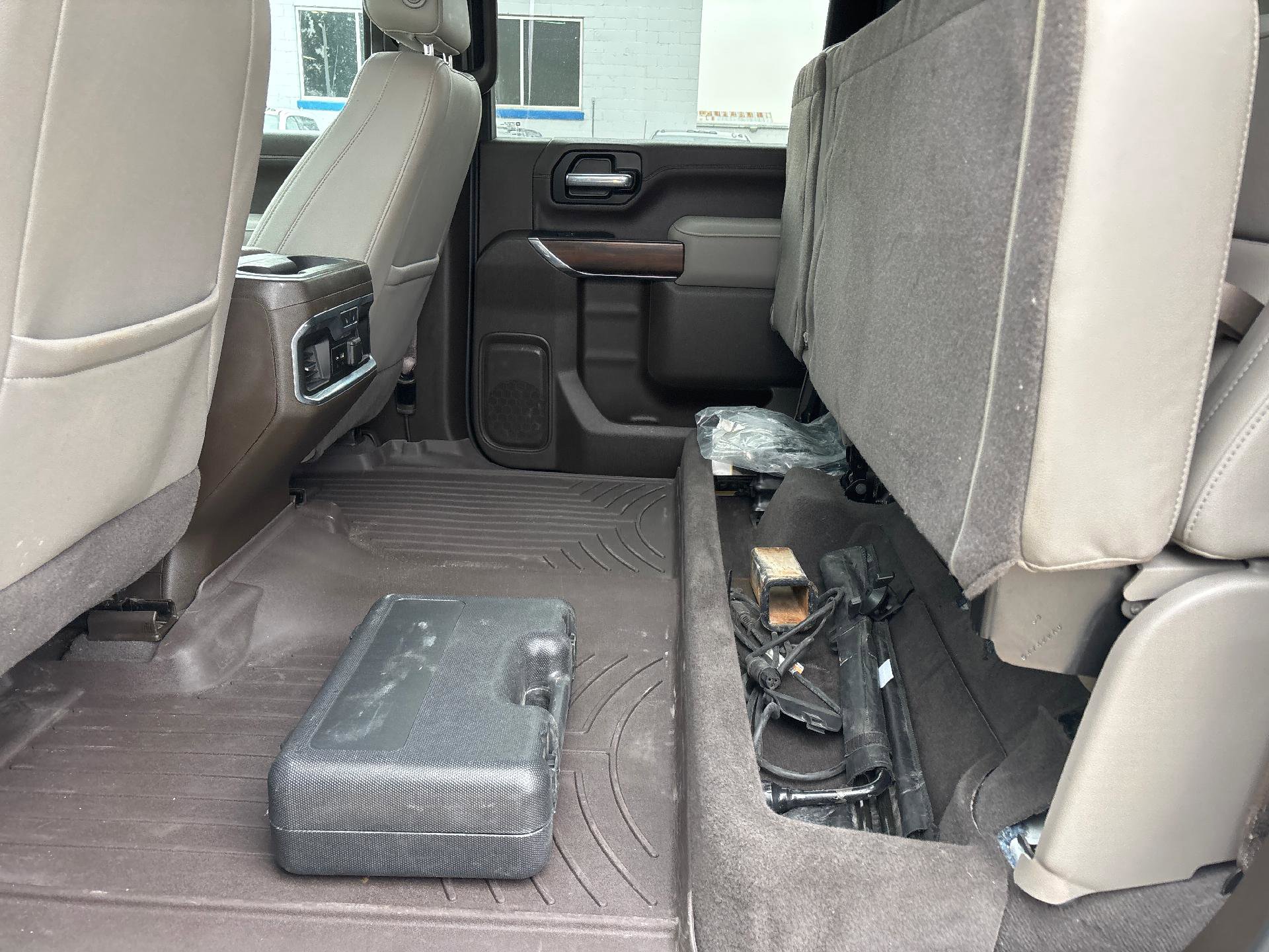 Used 2023 GMC Sierra 2500 SLT w/ SLT Preferred Package image 35