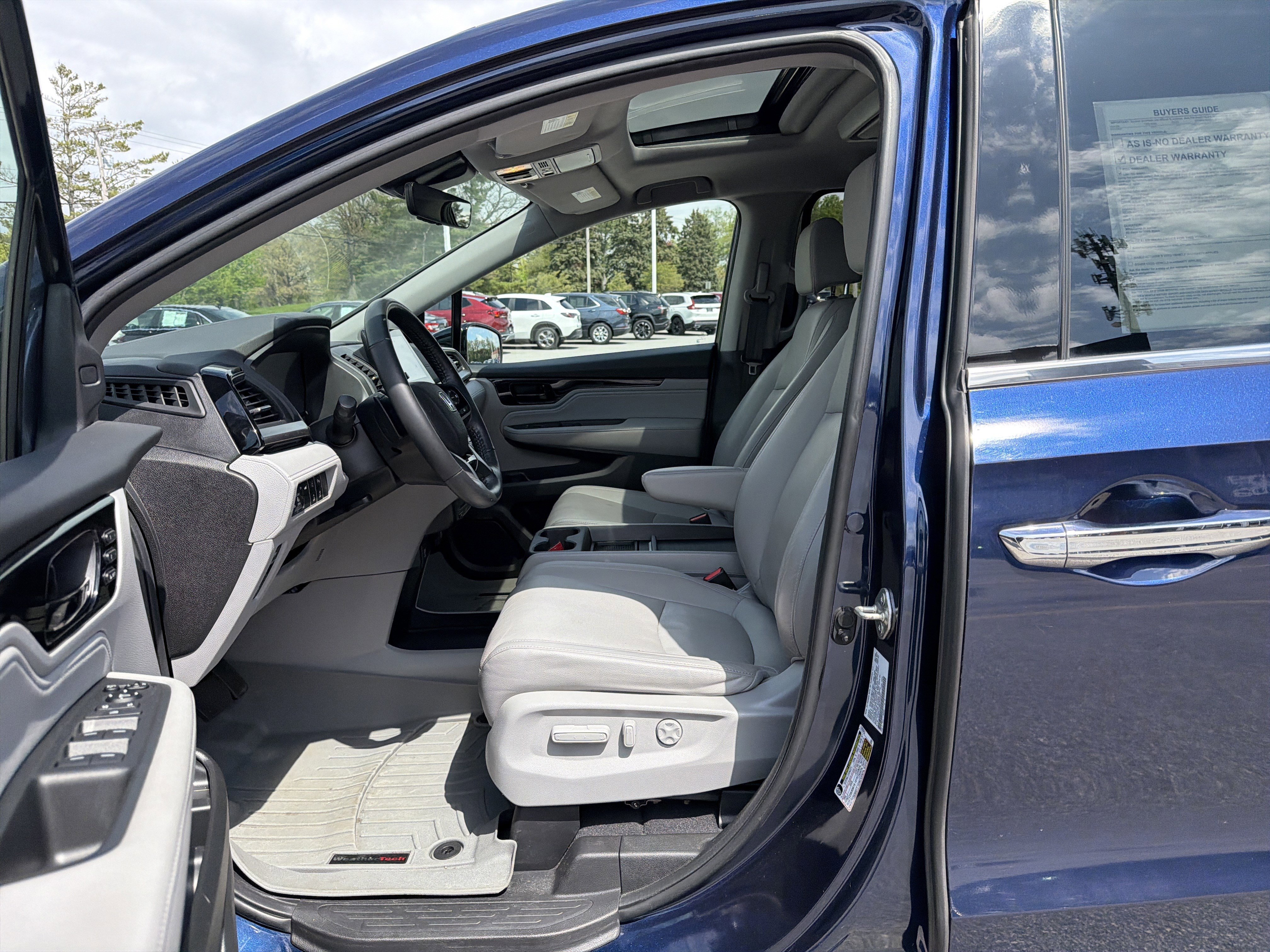 Used 2020 Honda Odyssey Elite image 12