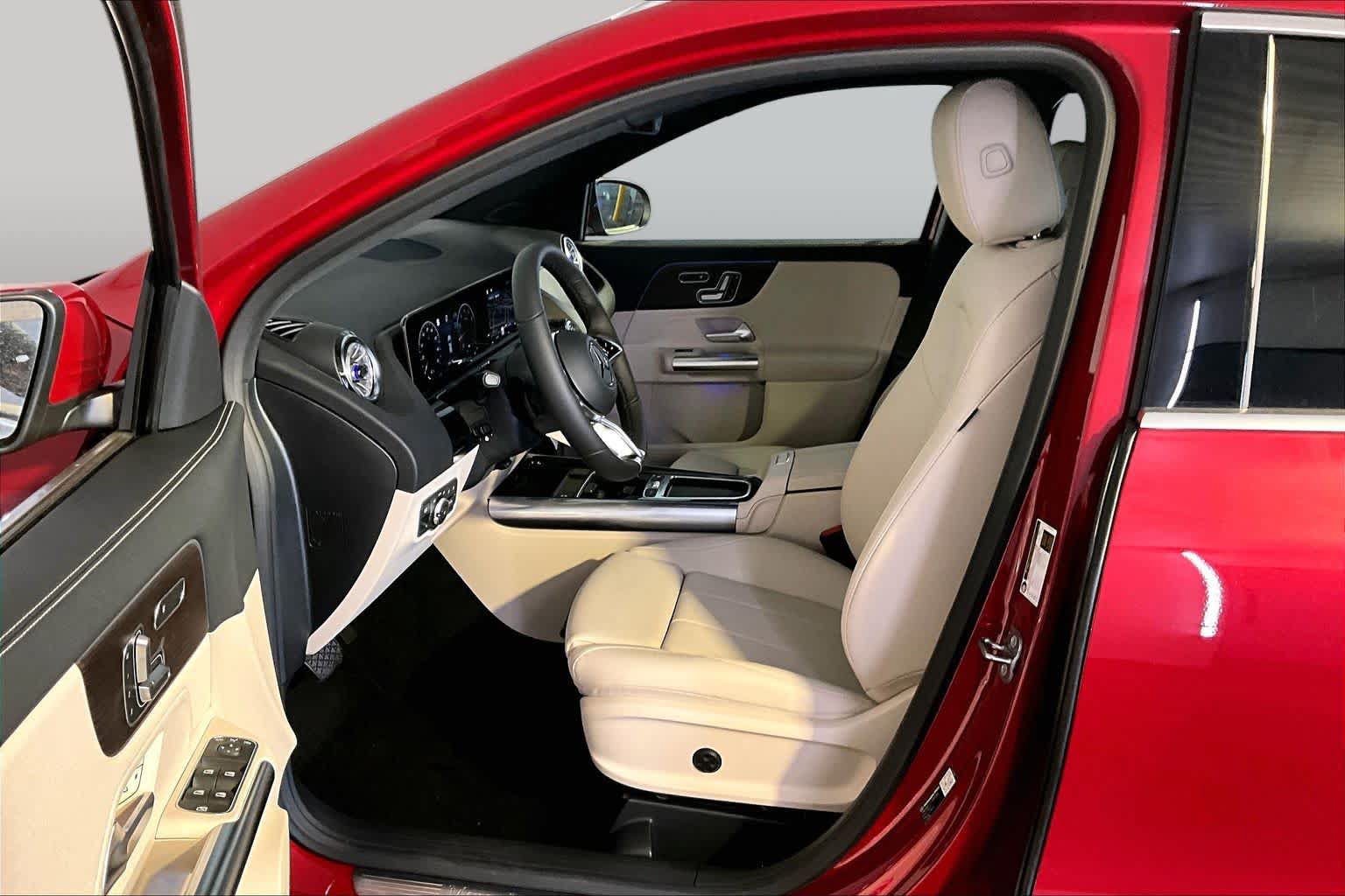 New 2026 Mercedes-Benz GLA 250 4MATIC image 13