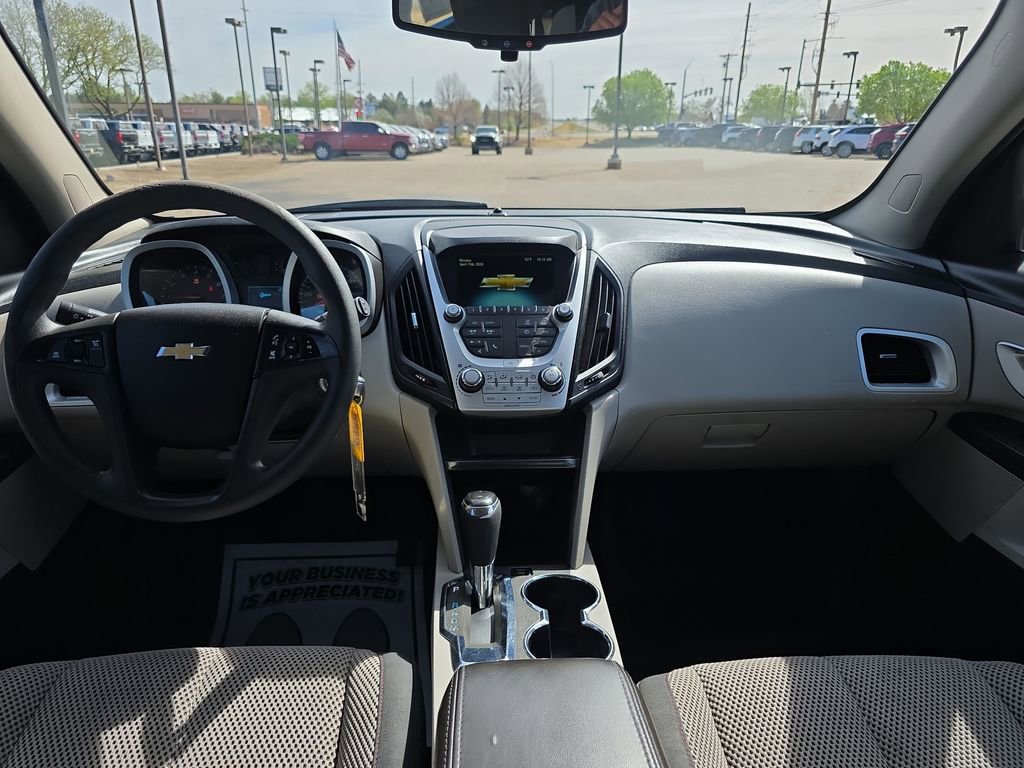 Used 2016 Chevrolet Equinox LS FWD image 12