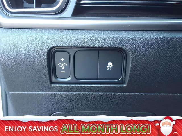 Used 2025 Kia Sorento S image 21