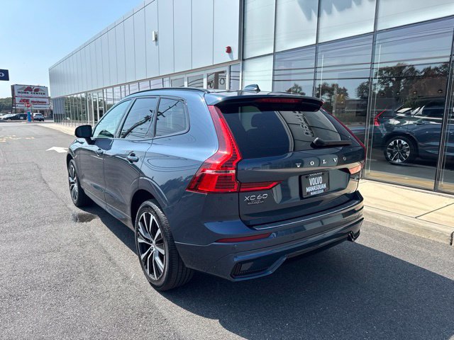 Used 2024 Volvo XC60 B5 Plus w/ Protection Package Premier AWD/4WD image 3