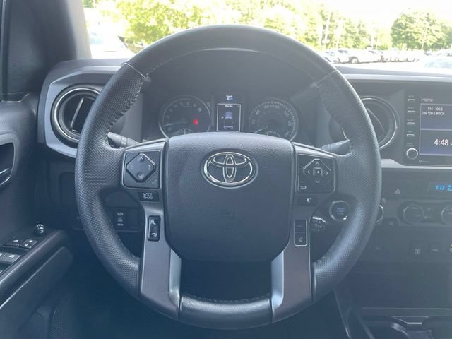 Used 2022 Toyota Tacoma TRD Off-Road AWD/4WD image 14