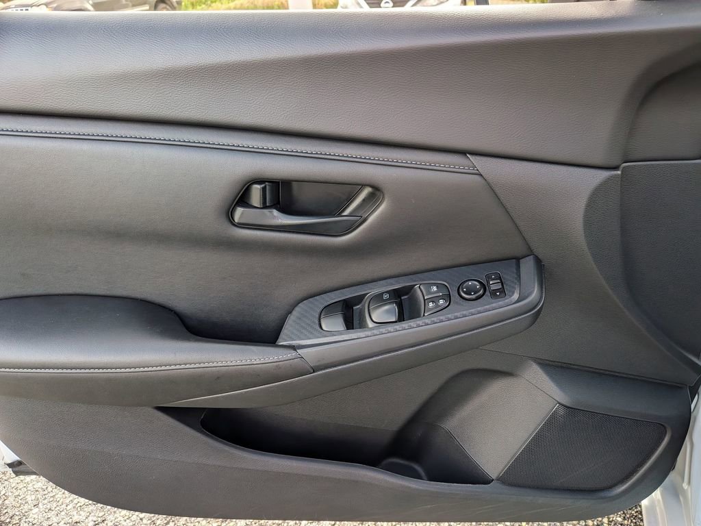 Used 2024 Nissan Sentra S image 30