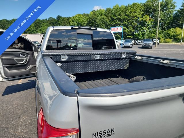 Used 2017 Nissan Titan PRO-4X AWD/4WD image 20