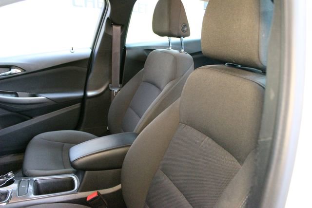 Used 2016 Chevrolet Cruze LT w/ LT Convenience Package FWD image 14