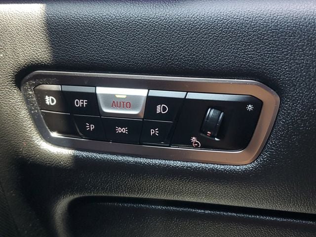 Used 2020 BMW X5 sDrive40i w/ M Sport Package RWD image 37