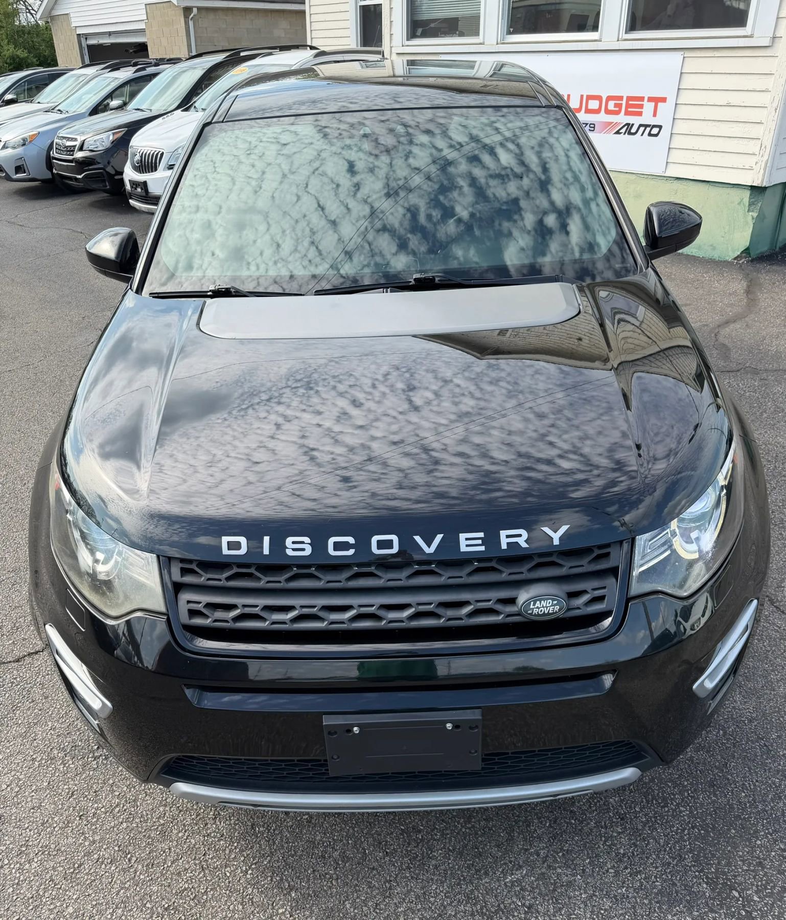 Used 2016 Land Rover Discovery Sport HSE Luxury image 12