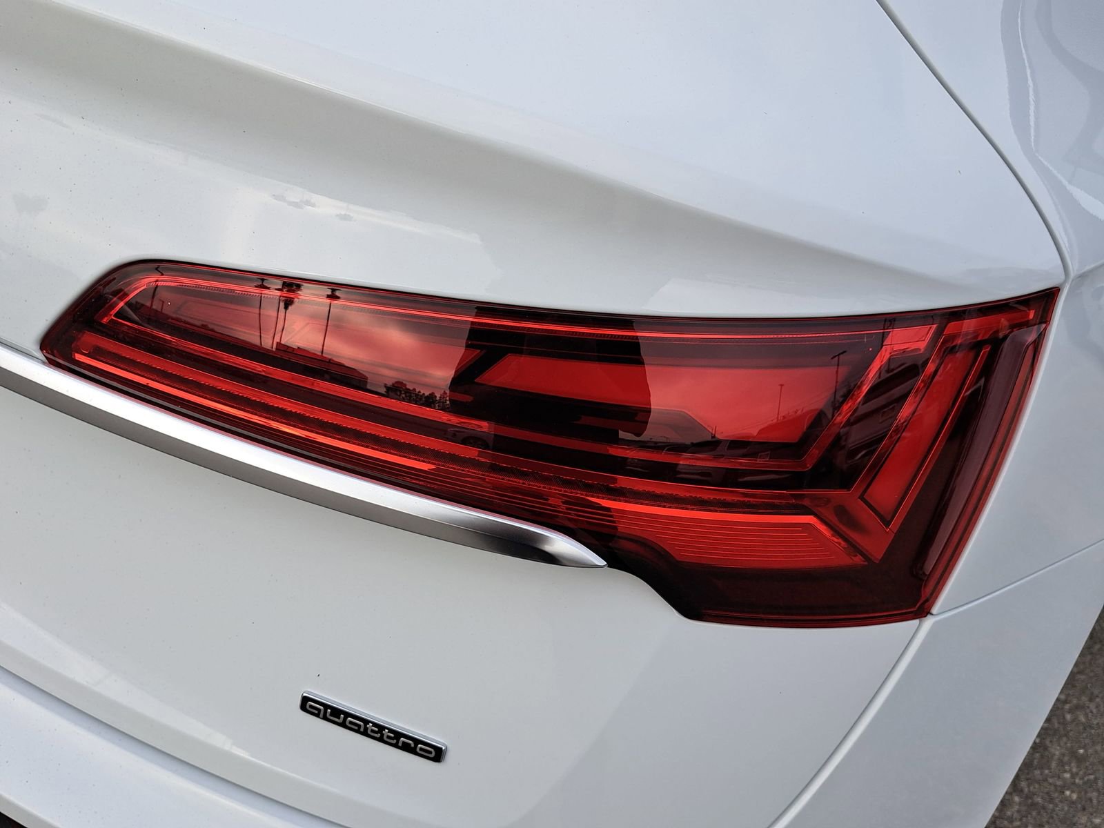 Used 2023 Audi Q5 2.0T Prestige w/ Prestige Package image 39