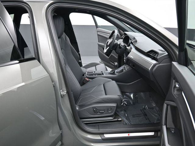 New 2025 Audi Q3 2.0T Premium image 14