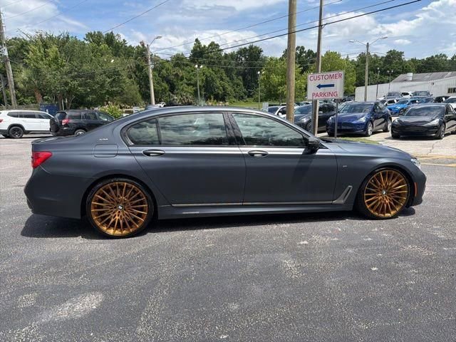 Used 2018 BMW M760i xDrive w/ Luxury Rear Seating Package AWD/4WD image 8