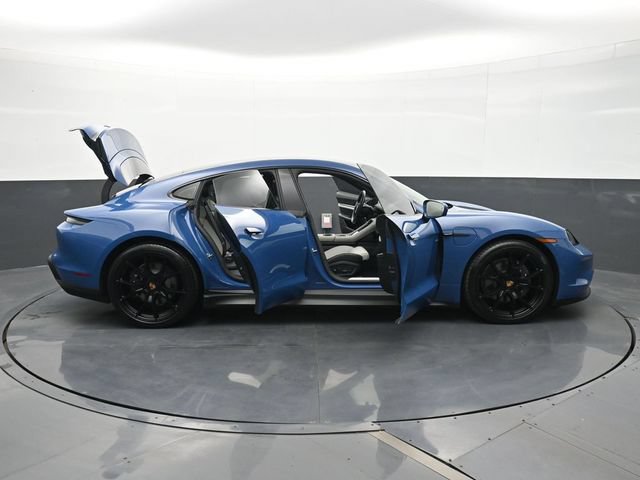 Certified 2025 Porsche Taycan AWD/4WD image 34