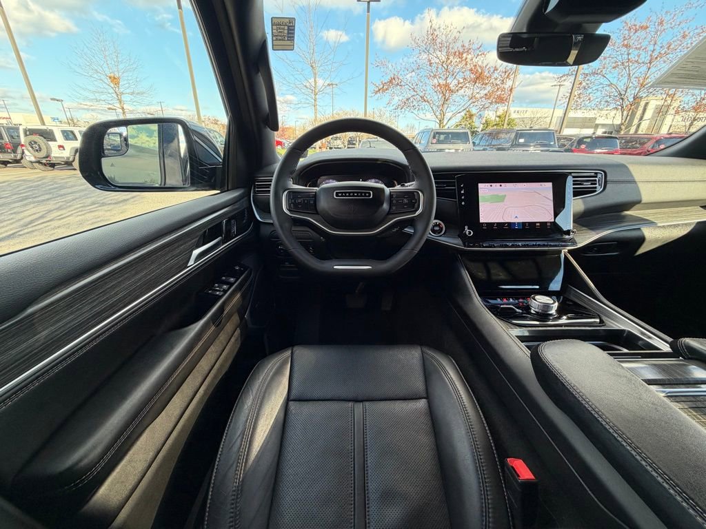 Certified 2024 Jeep Wagoneer Series II image 18