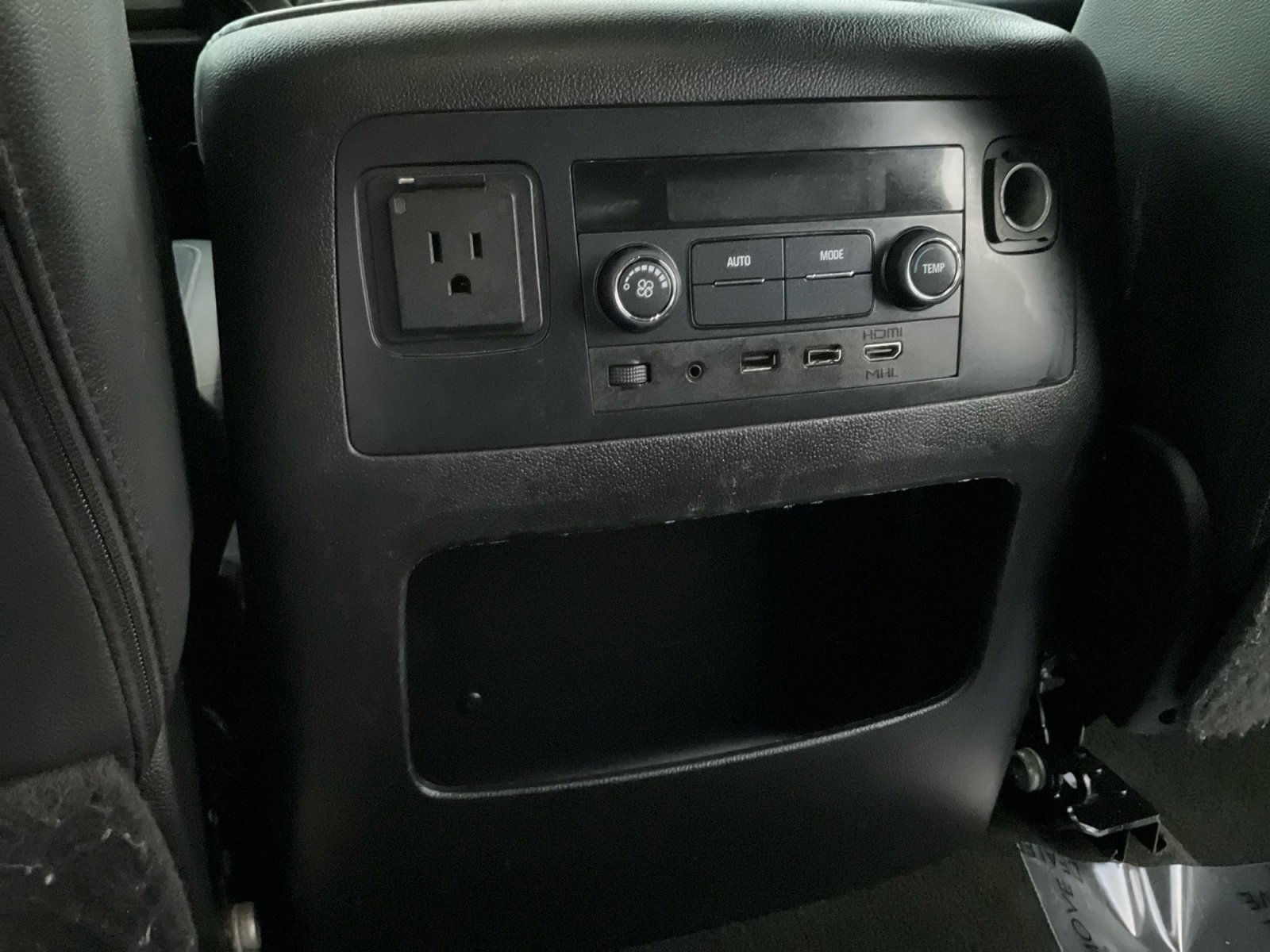 Used 2017 Chevrolet Tahoe LT image 27