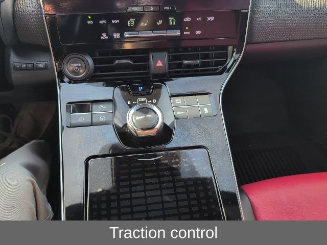 Used 2024 Toyota bZ4X XLE FWD image 5