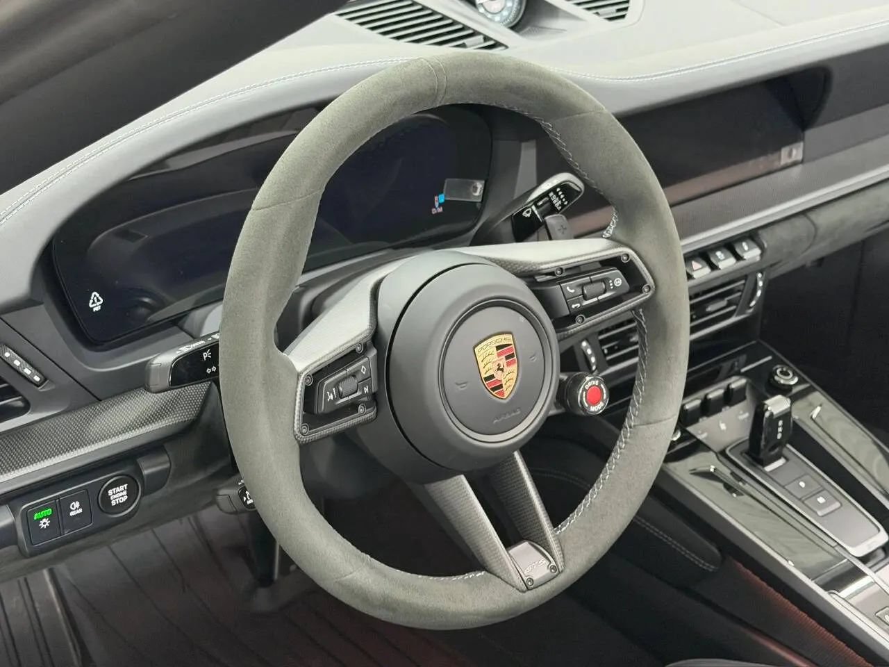 Used 2026 Porsche 911 Targa 4 GTS AWD/4WD image 22