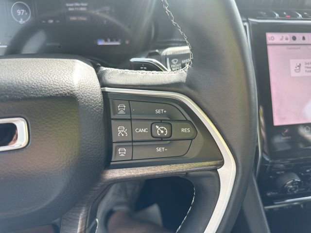 Used 2021 Jeep Grand Cherokee L Limited image 22