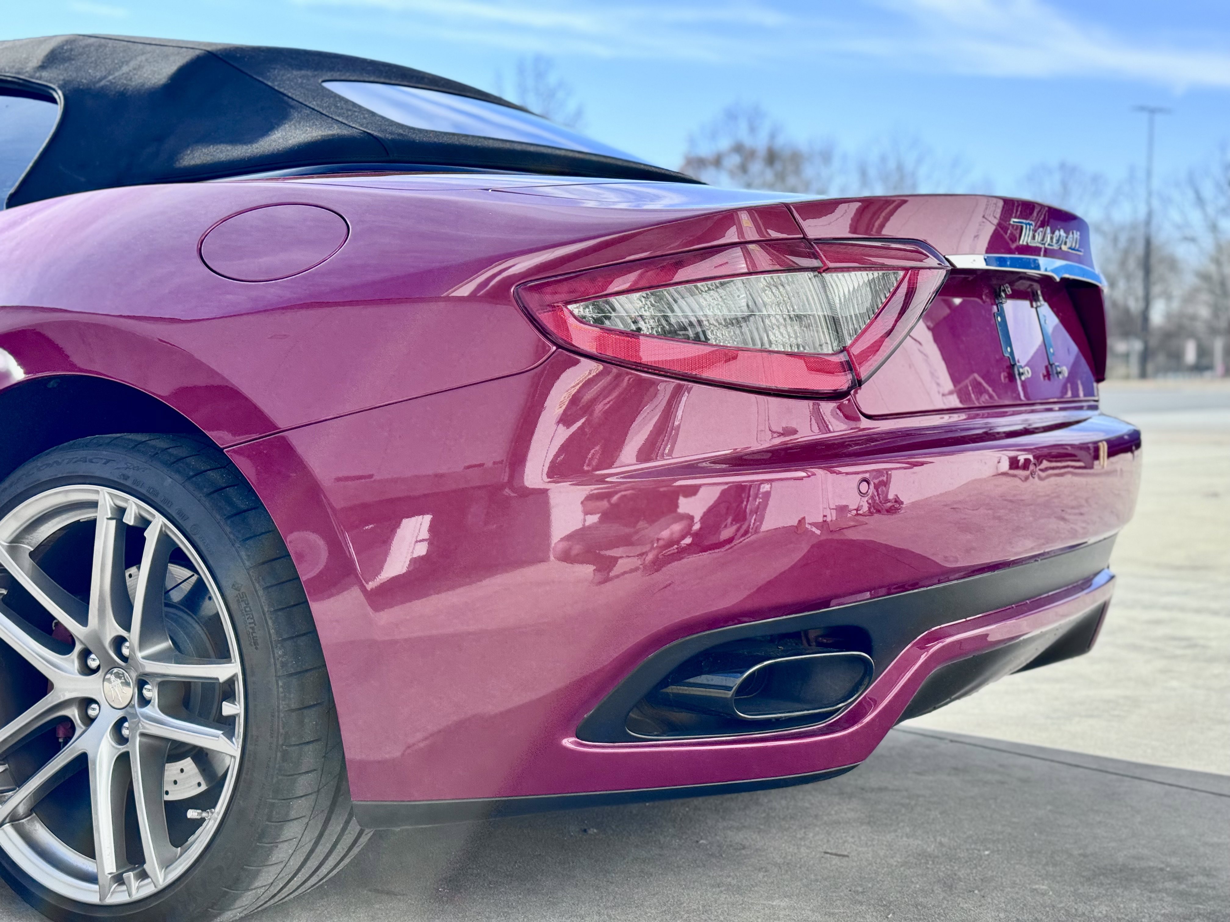 Used 2015 Maserati GranTurismo Sport image 17